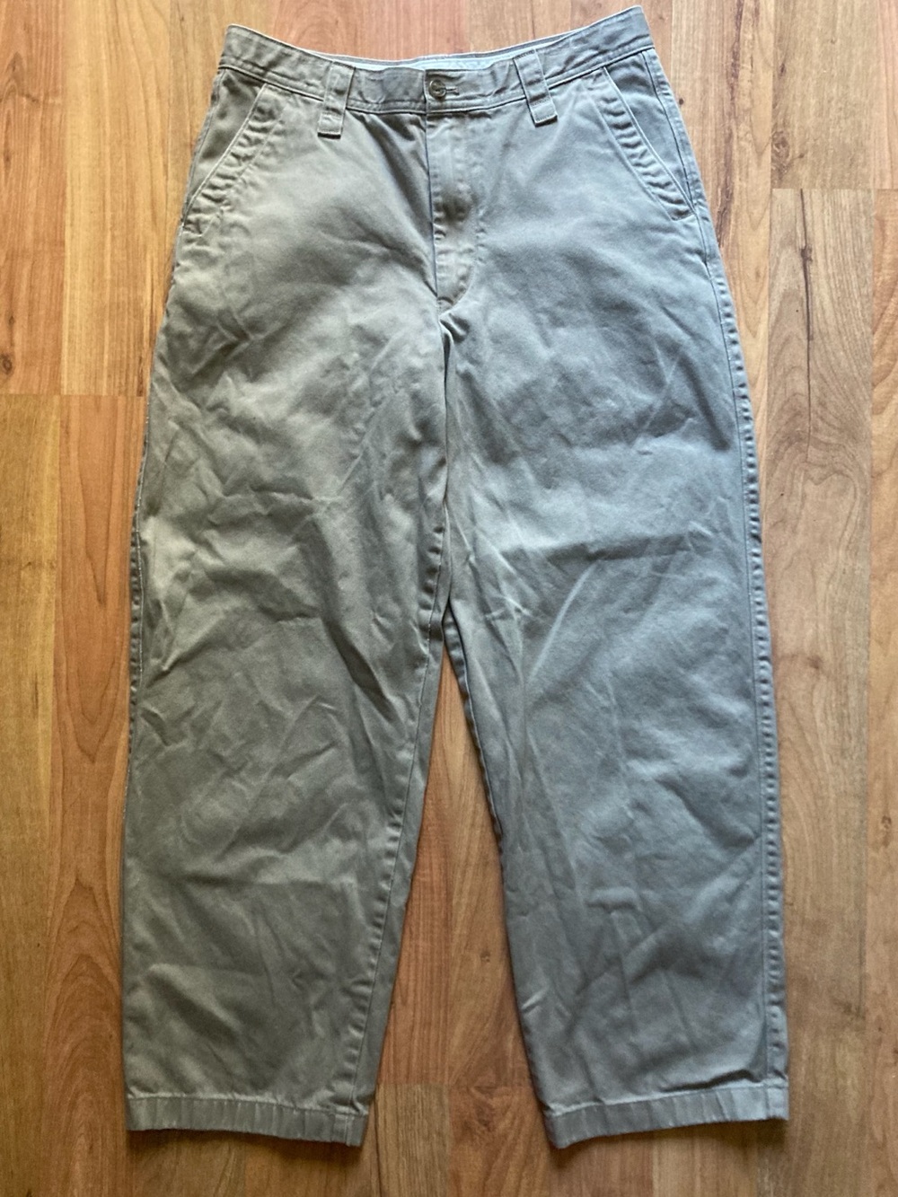 Uniqlo Wide Leg Baggy Loose Beige Mens 32x29 Chino Pants Skaters